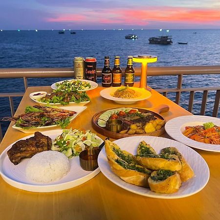 Sunset Sorrento Phu Quoc Exterior foto